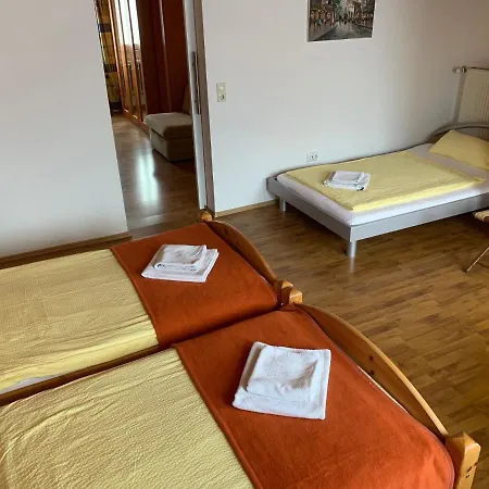 Sonne 24h Check-in Hotel *